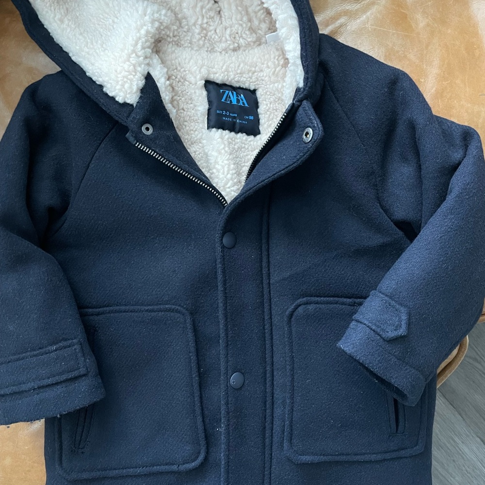 Zara Cream and Black Fleece Jacket